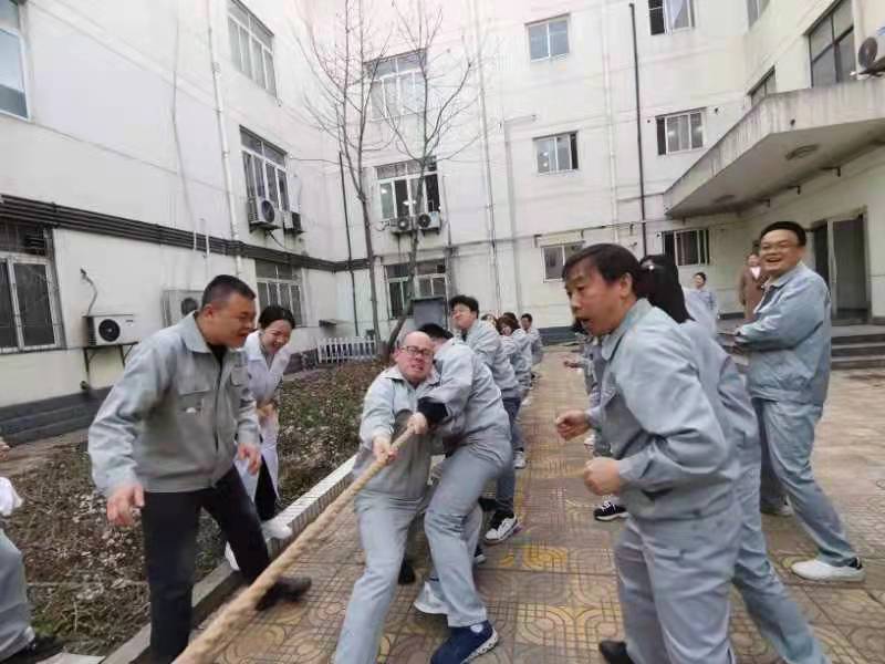 “助力女神節(jié)，賽出新風范”，麥克傳感開展“強身健體”拔河活動